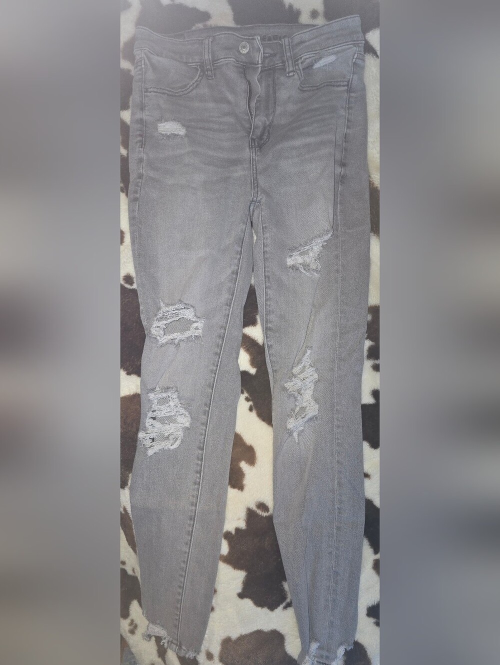 American Eagle Outfitters Gray Ripped Skinny Jeans
